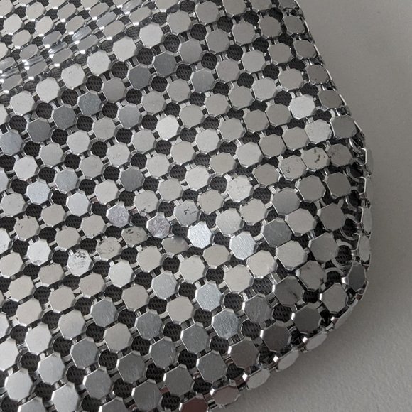 Urban Outfitters Gaia Chainmail Shoulder Bag Silver New With Tags - Picture 7 of 8